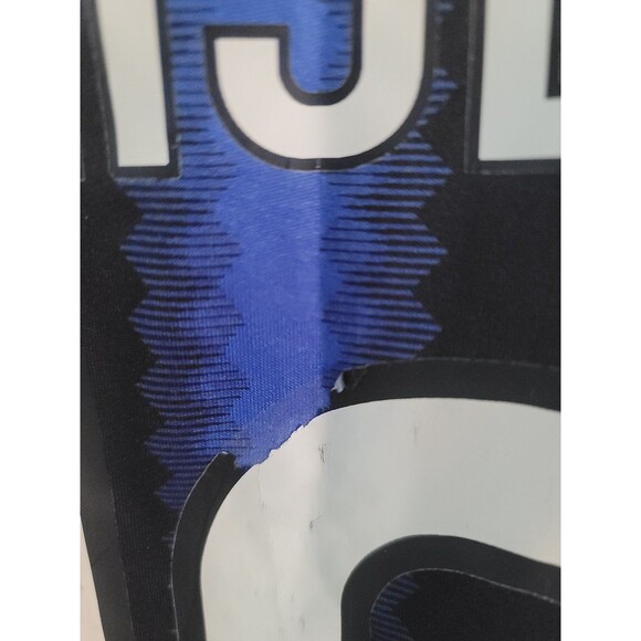 2010-11 Inter Milan Home Shirt Sneijder #10 - Y6 - (Boys) - Picture 9 of 11